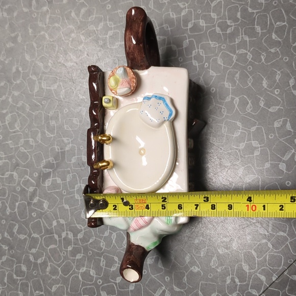 Tea-Nee Miniature Teapot - Picture 6 of 7